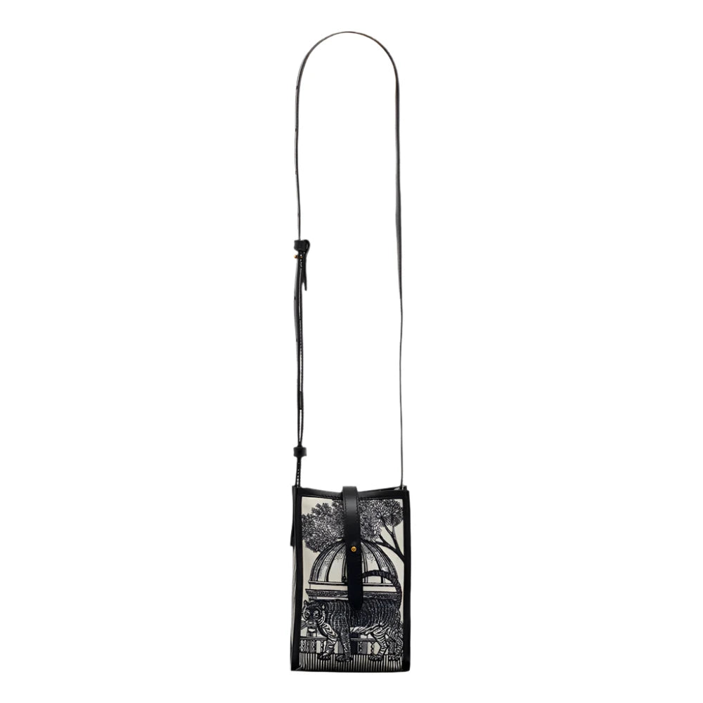 Inoui Editions Mirage Black and White Cross Body