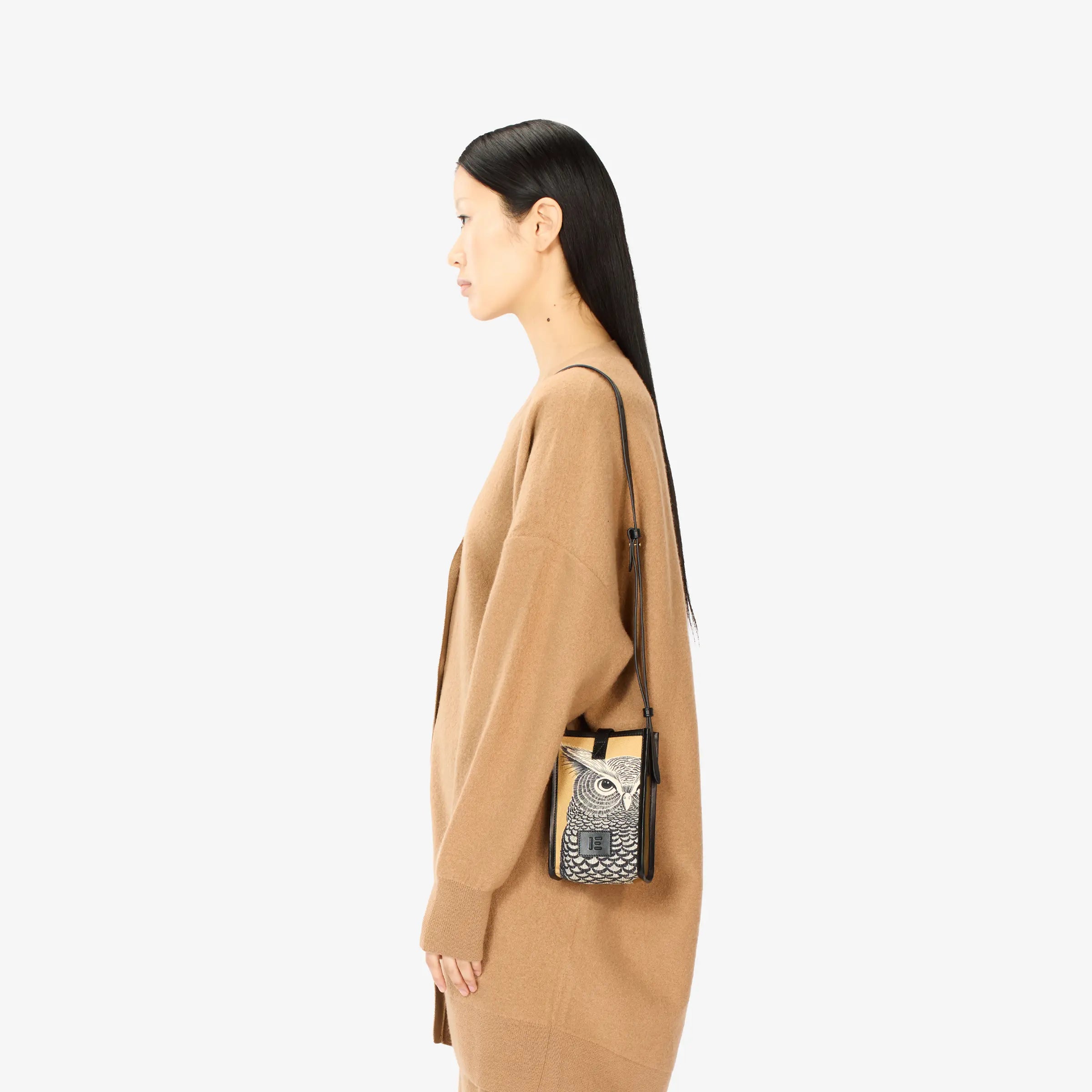 Inoui Editions Freres Natural Crossbody Bag